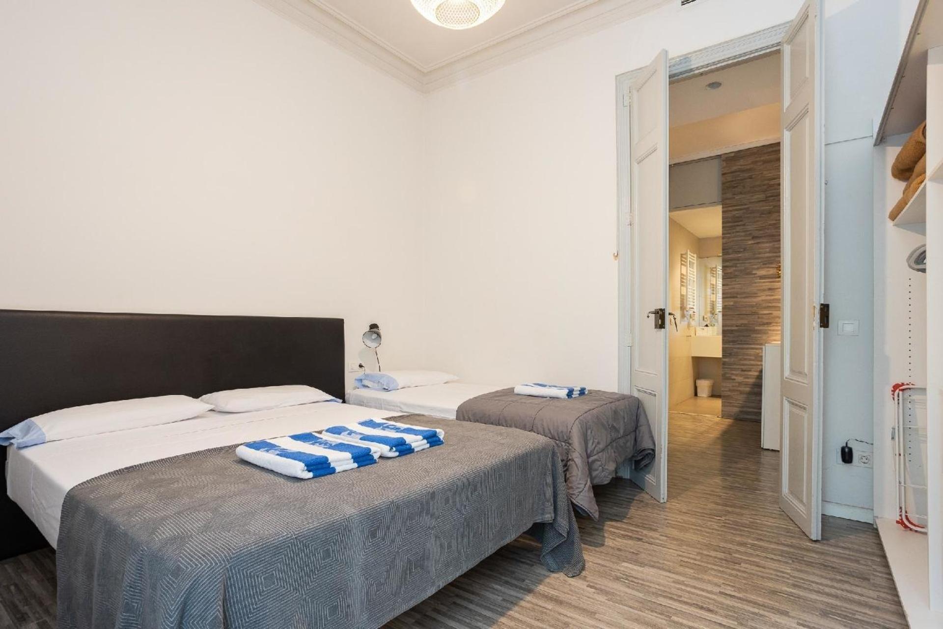 Fuer 9 Personen Ca 120 Qm In Barcelona-eixample, Costa Brava Costa Del Maresme * Barcellona